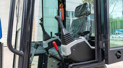 TYPHON 18 FLEX PRO 1.8 Ton Mini Excavator USA with 12 attachments