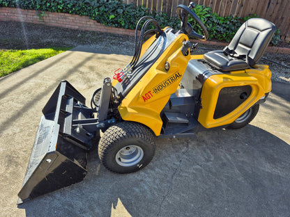 0.7 Ton, RATO Engine Front End Mini Loader | HR230