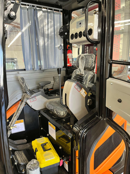 3 Ton, Yanmar Diesel Engine Mini Excavator w/ Swing Boom & Hydraulic Thumb | AGT-NTB45U | Pick up only or Arrange Shipping!