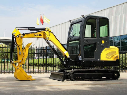 2 TON Mini Excavator Farm Small Digger EPA Engine Cab